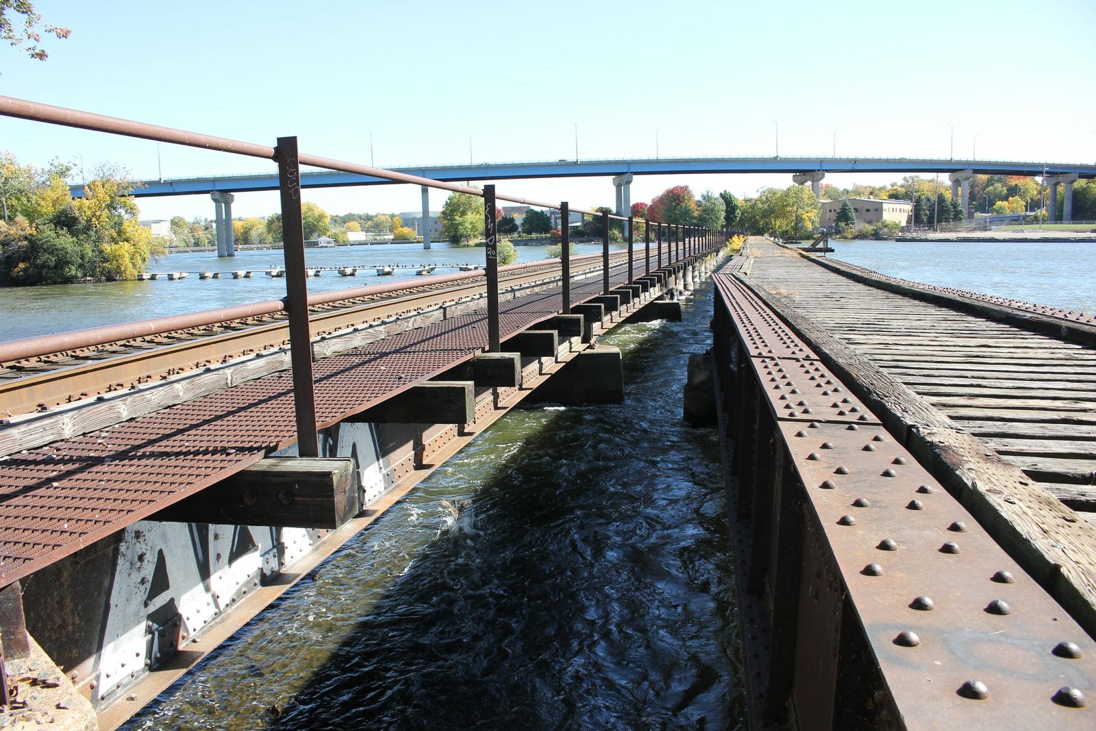 Looking east.  C&NW bridge to left, Milwaukee Road bridge on right